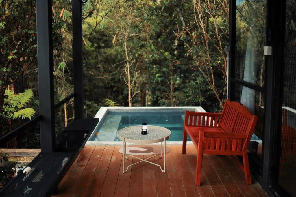 The Estate Hulu Rening - Private Retreat Cabin Батанг-Калі Екстер'єр фото