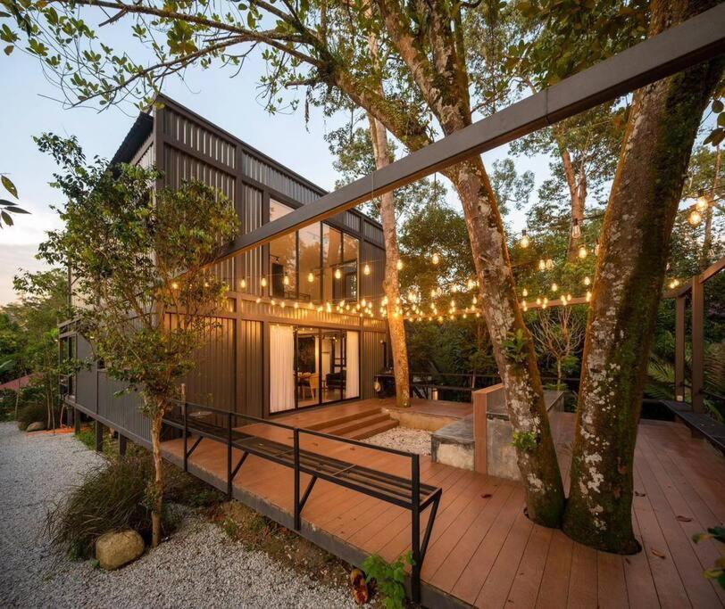 The Estate Hulu Rening - Private Retreat Cabin Батанг-Калі Екстер'єр фото
